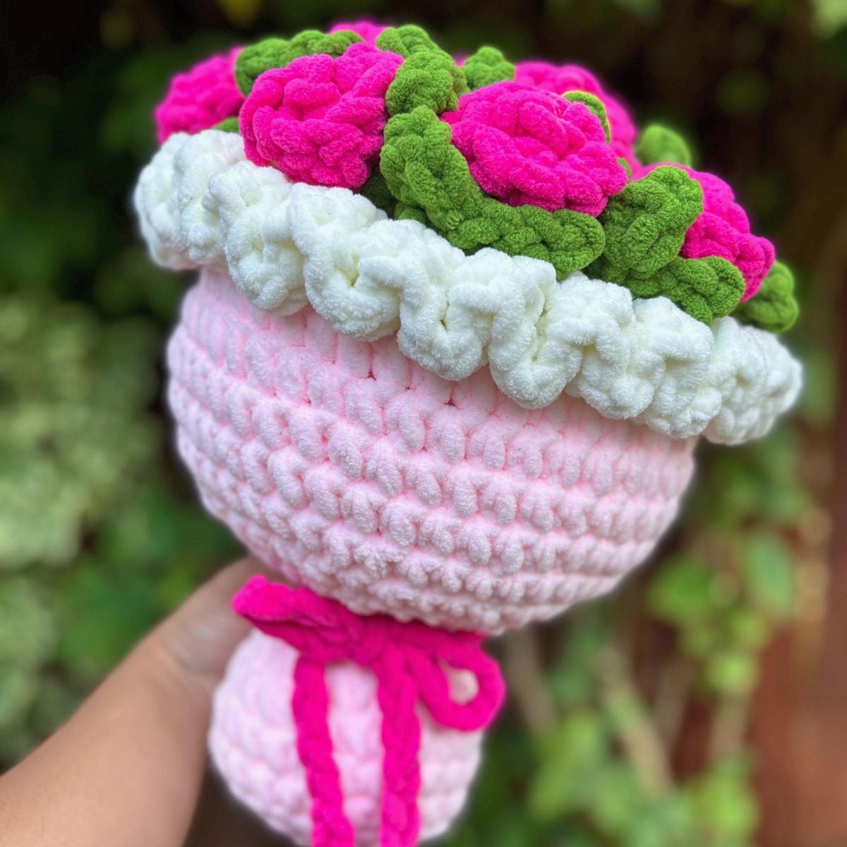 Chunky crochet bouquet