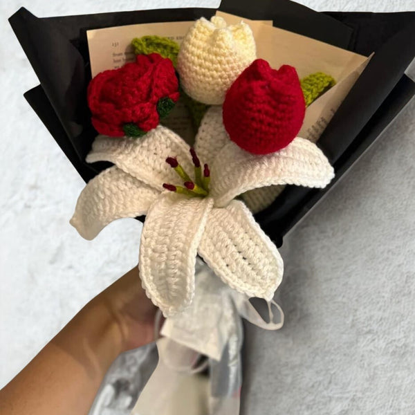 Red Theme Bouquet + Personalized Note