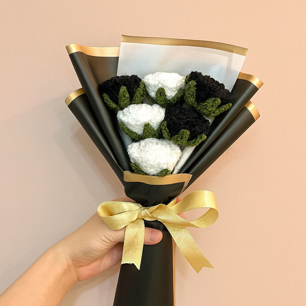 Black and White Rose Bouquet + Personalized Note
