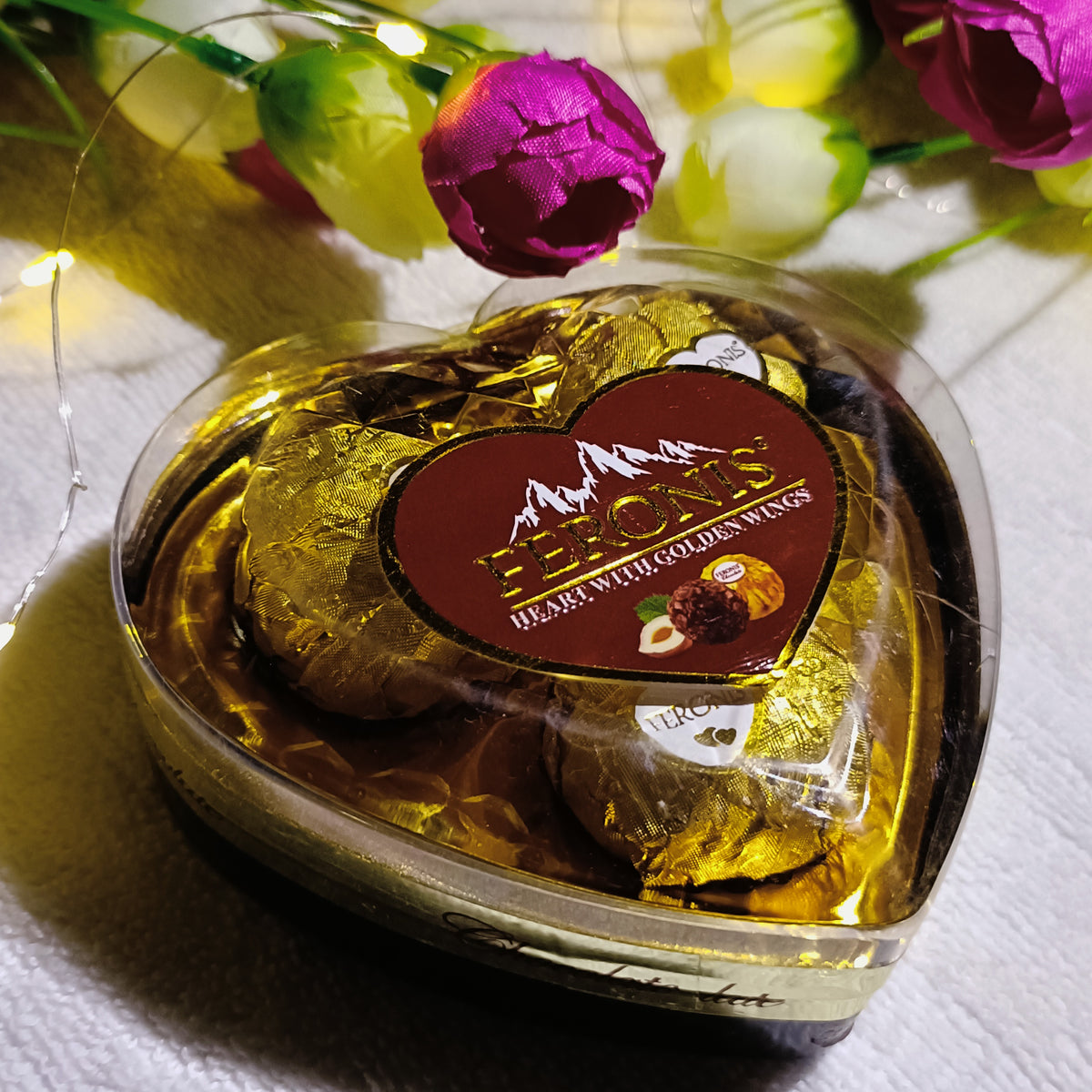 Premium Couple Hamper + Free Gift