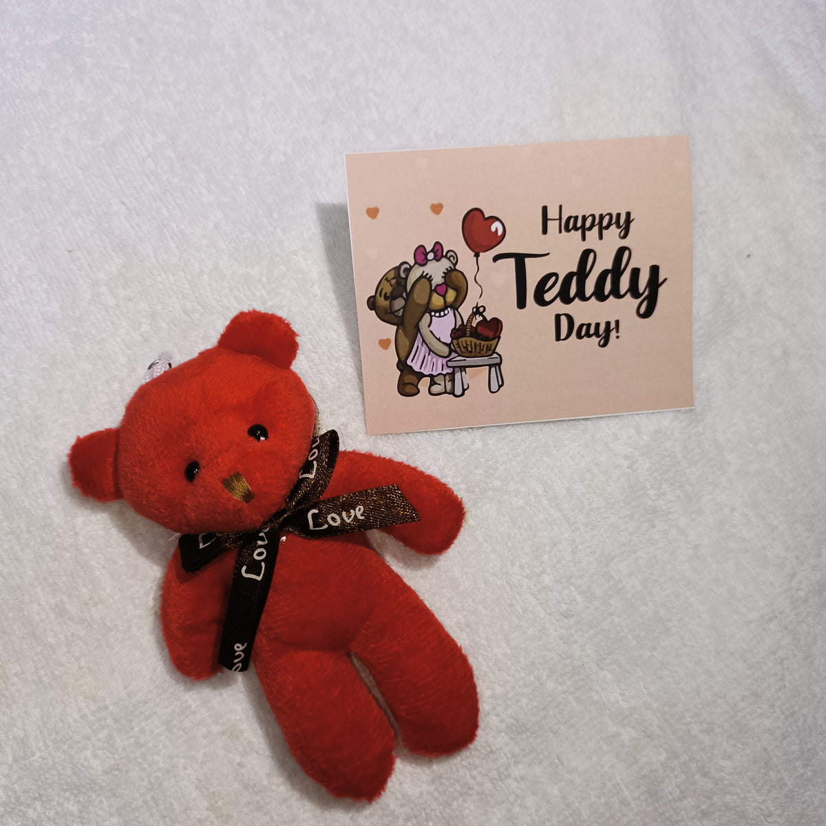 Premium valentine Hamper