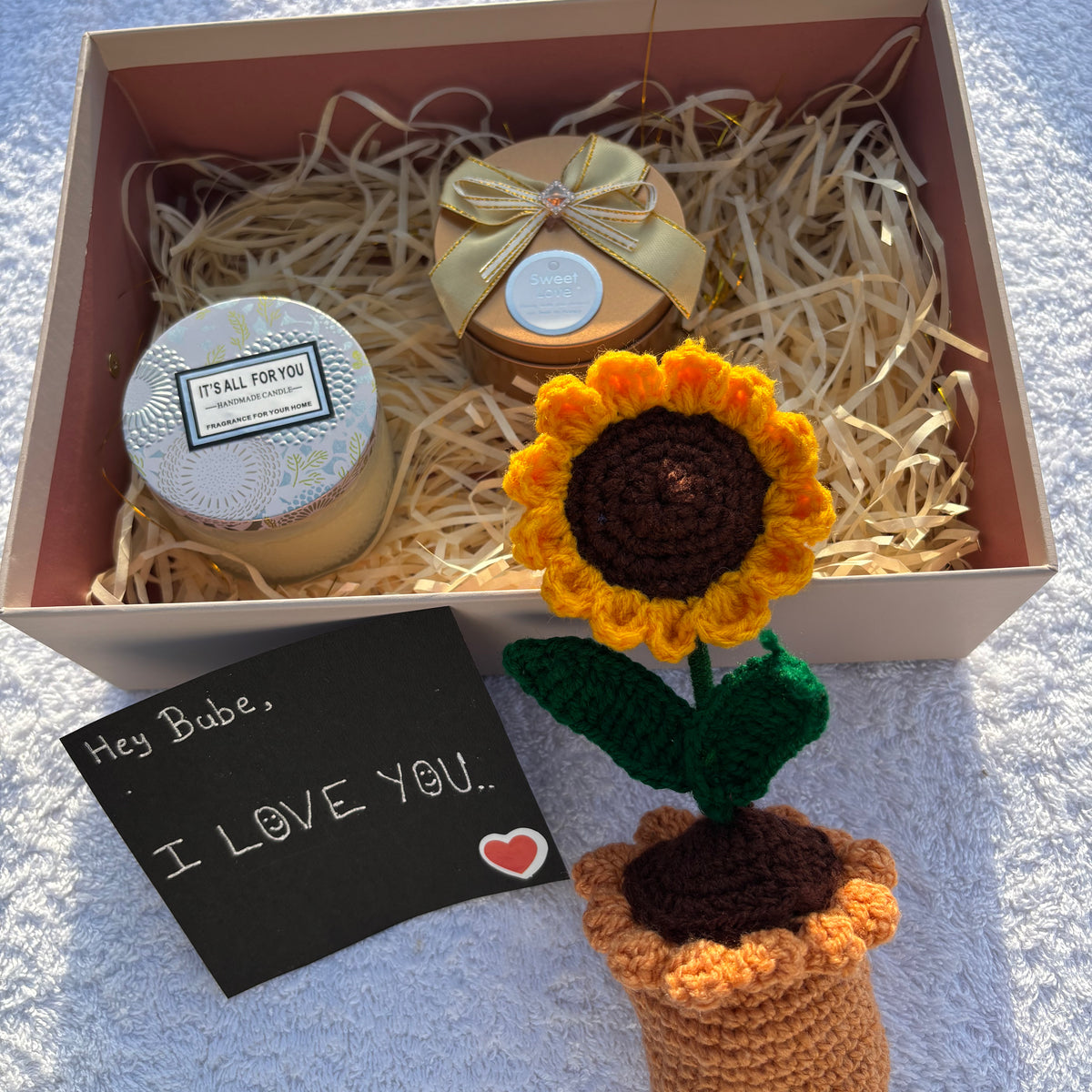 Crochet Hamper + Personalized Note + Free Gift