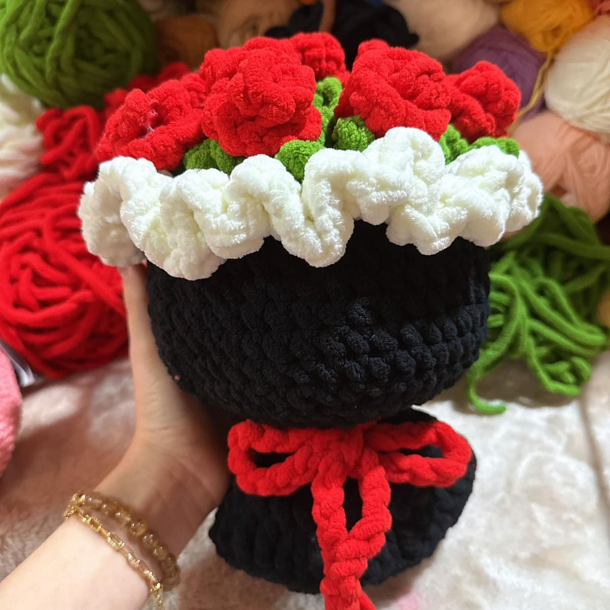 Chunky crochet bouquet