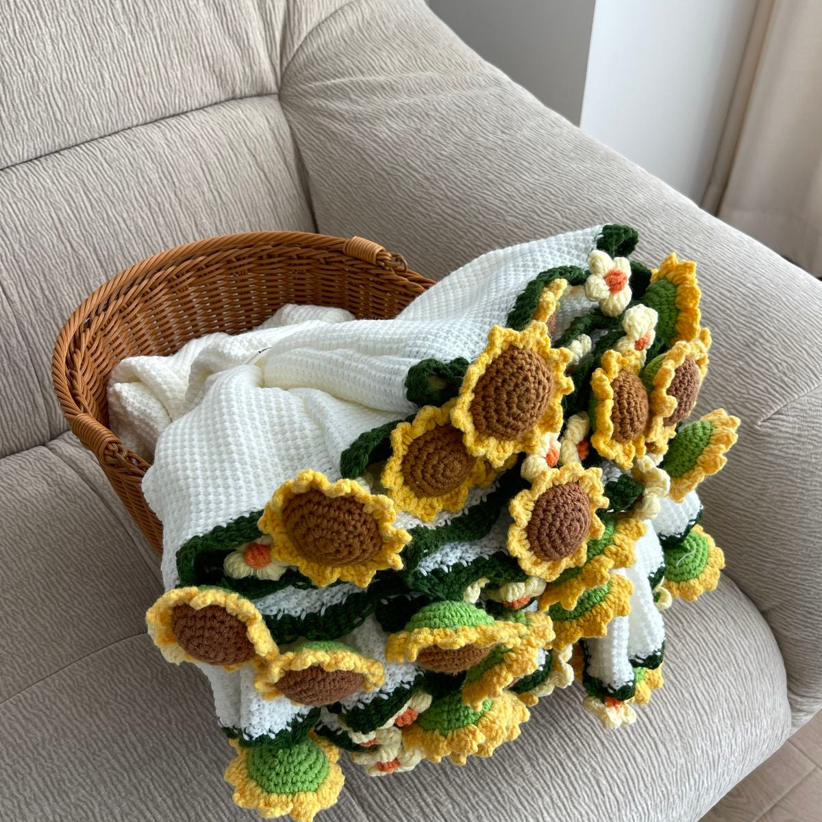 Premium Rose/Sunflower Bouquet Blanket